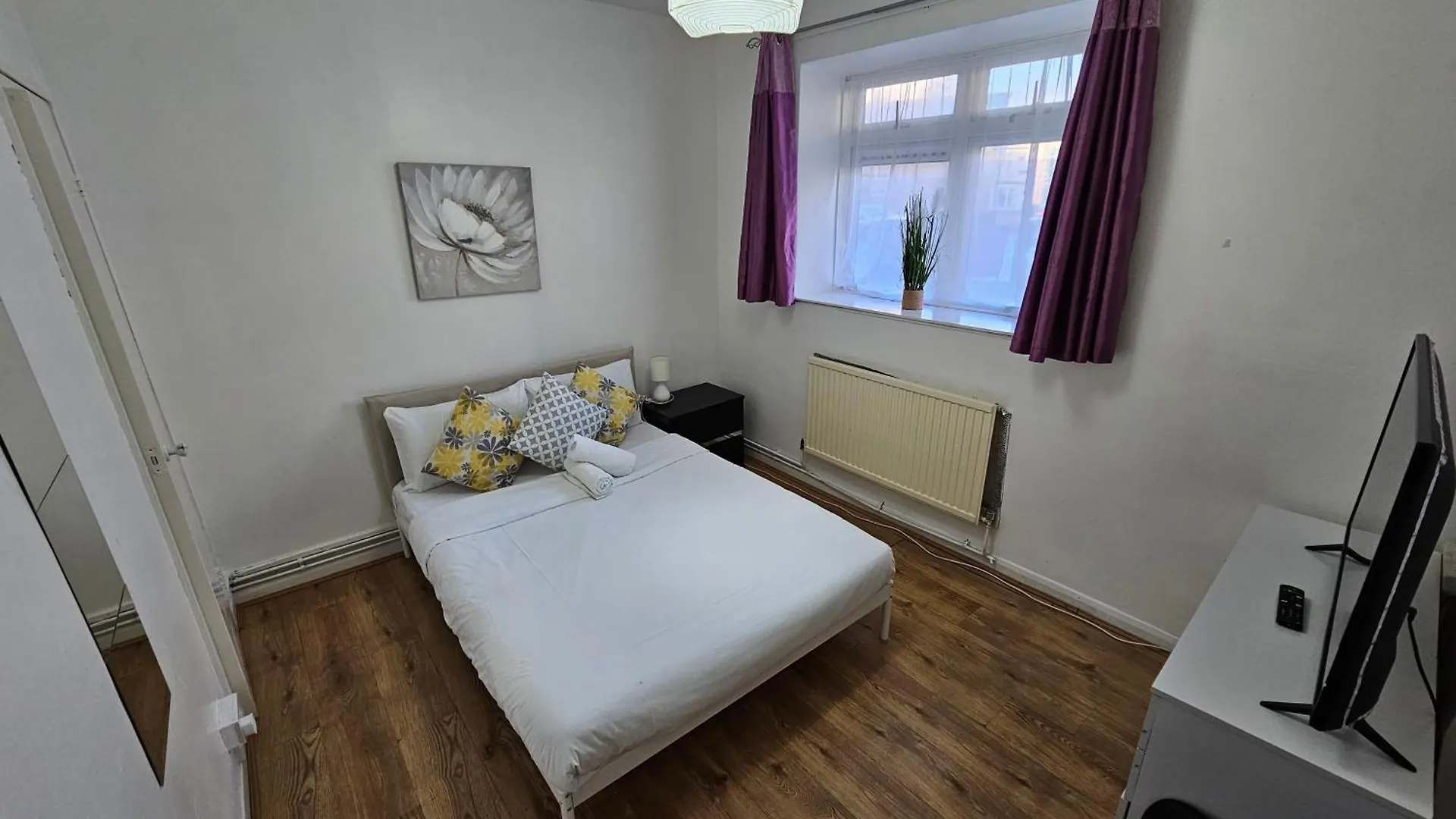 Globe Rooms London Guest house